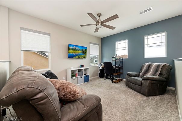 Home Office, Interior