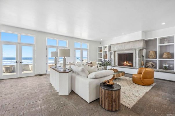 Fireplace, Interior, Living room, Recessed Lighting