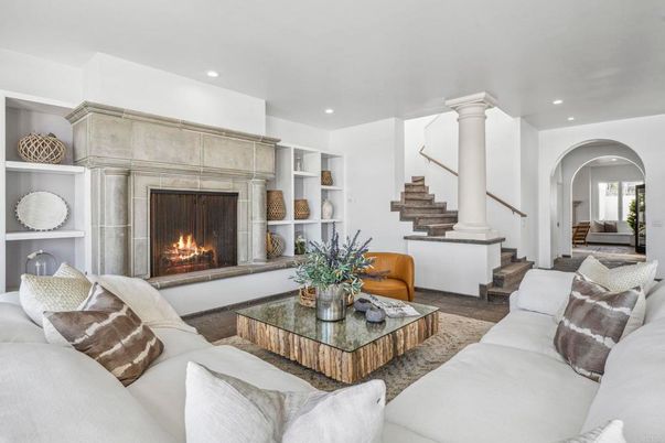 Fireplace, Interior, Living room, Recessed Lighting