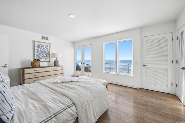 Bedroom, Interior, Recessed Lighting, Water, Wood Texture Flooring