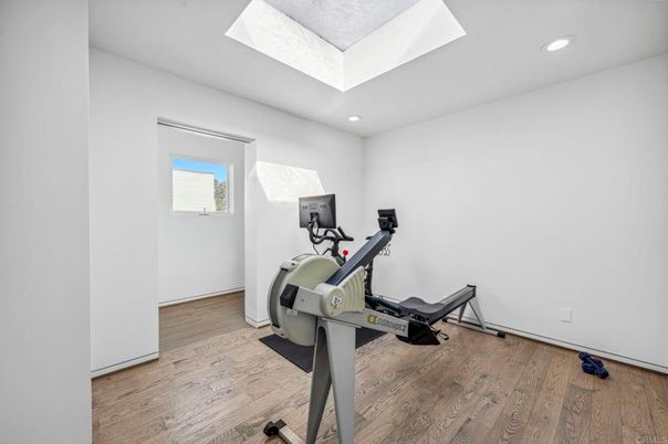 Fitness Equipment, Interior, Recessed Lighting, Wood Texture Flooring