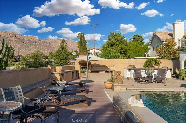 Exterior, Pool, Other