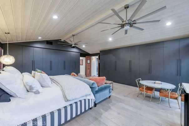Bedroom, Dining room, Interior, Recessed Lighting, Wood Texture Flooring