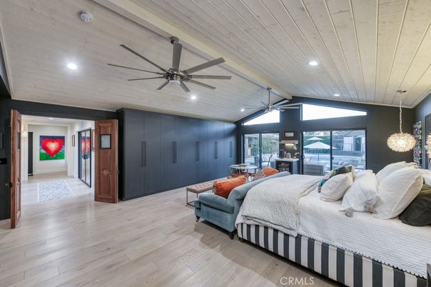 Bedroom, Dining room, Interior, Recessed Lighting, Wood Texture Flooring