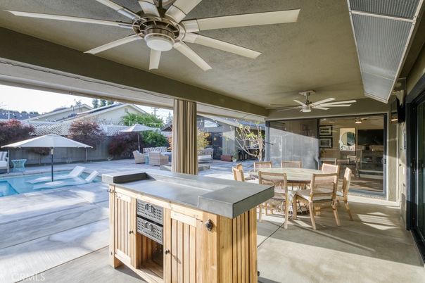 Exterior, Hot Tub, Pool