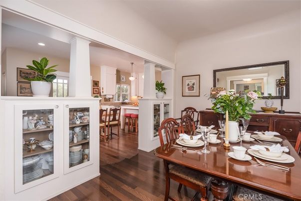 Dining room, Interior, Kitchen, Pendant Lights, Recessed Lighting, Wood Texture Flooring
