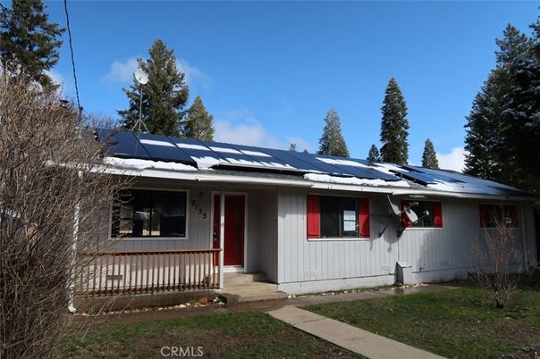 Exterior, Facade, Solar Panels, Ranch