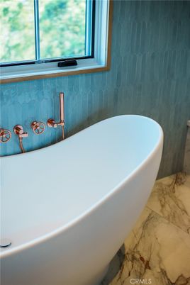 Bathroom, Free Standing Baths, Interior, Marble