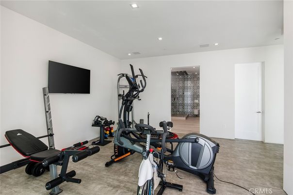 Fitness Equipment, Interior, Recessed Lighting
