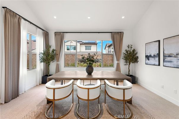 Dining room, Interior, Recessed Lighting