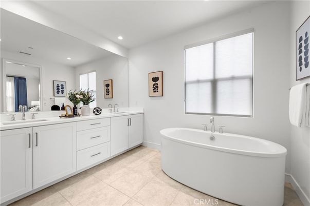 Bathroom, Dual Sink Vanities, Free Standing Baths, Interior, Recessed Lighting