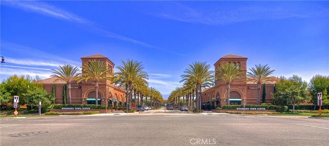 Exterior, Facade, None