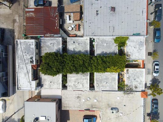 Exterior, Drone