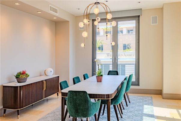 Dining room, Interior, Pendant Lights, Recessed Lighting