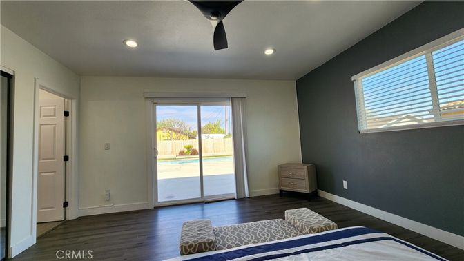Bedroom, Empty room, Interior, Recessed Lighting, Wood Texture Flooring