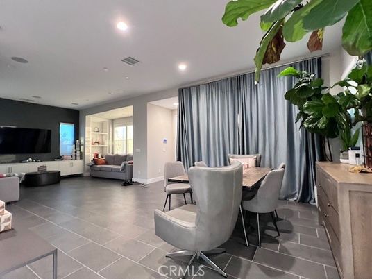 Dining room, Interior, Living room, Recessed Lighting
