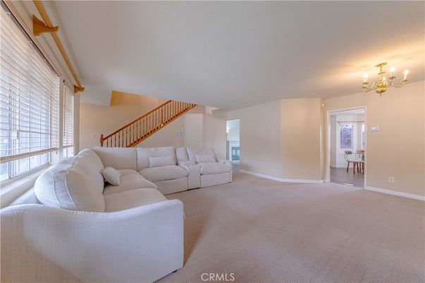 Chandelier, Interior, Living room