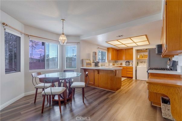 Dining room, Interior, Kitchen, Pendant Lights, Wood Texture Flooring