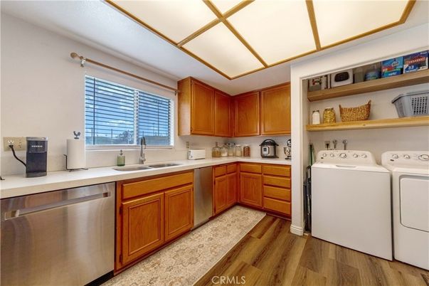 Interior, Kitchen, Stainless Steel Appliances, Washer, Wood Texture Flooring