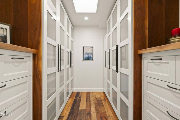 Interior, Recessed Lighting, Walk-in Closets, Wood Texture Flooring