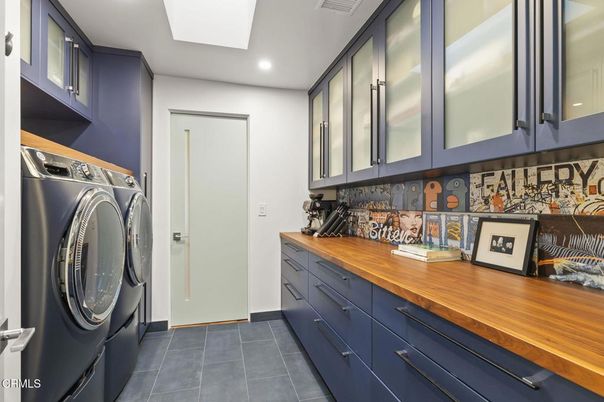 Interior, Recessed Lighting, Washer
