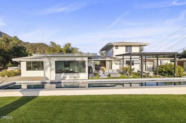 Backyard, Exterior, Pool