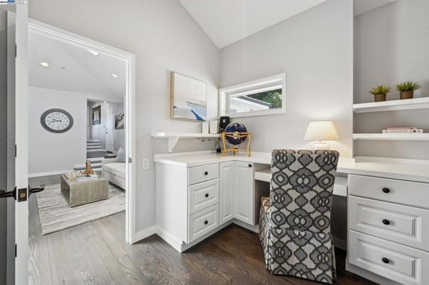 Home Office, Interior, Recessed Lighting, Wood Texture Flooring