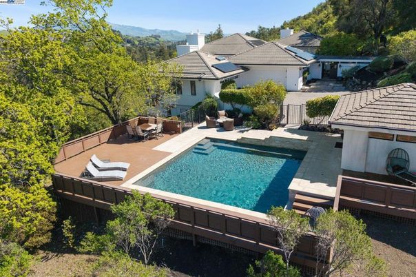 Exterior, Pool, Solar Panels