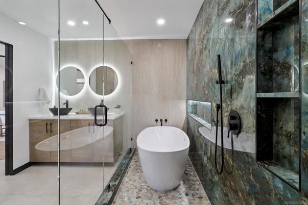 Bathroom, Dual Sink Vanities, Free Standing Baths, Glass Shower, Interior, Recessed Lighting
