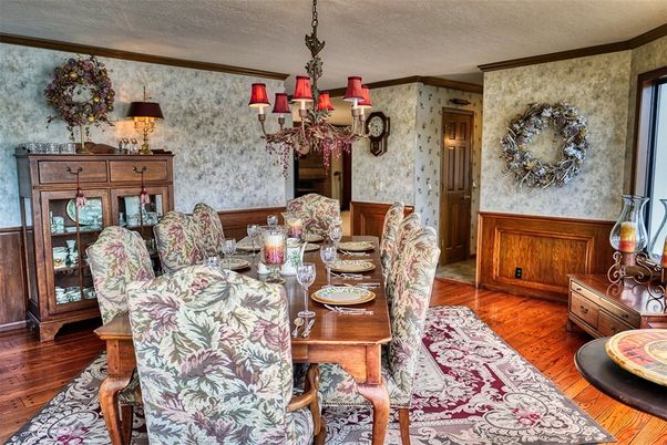 Chandelier, Dining room, Interior, Wood Texture Flooring