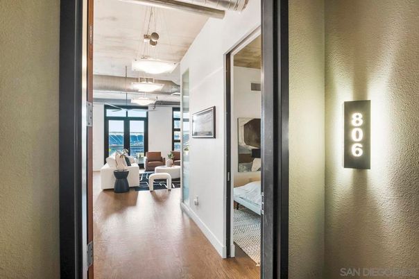 Interior, Pendant Lights, Water, Wood Texture Flooring