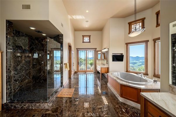 Bathroom, Glass Shower, Interior, Pendant Lights, Recessed Lighting
