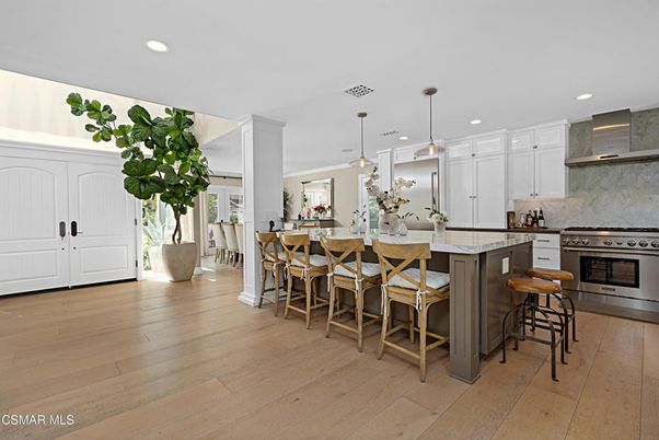 Dining room, Interior, Kitchen, Pendant Lights, Recessed Lighting, Stainless Steel Appliances, Wood Texture Flooring