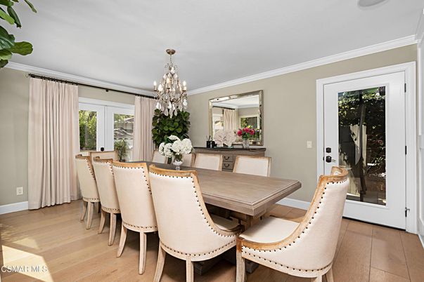Chandelier, Dining room, Interior, Wood Texture Flooring