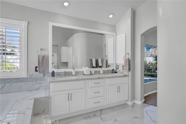 Bathroom, Dual Sink Vanities, Interior, Marble, Recessed Lighting