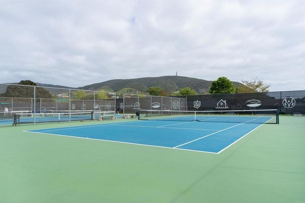 Exterior, Tennis Courts