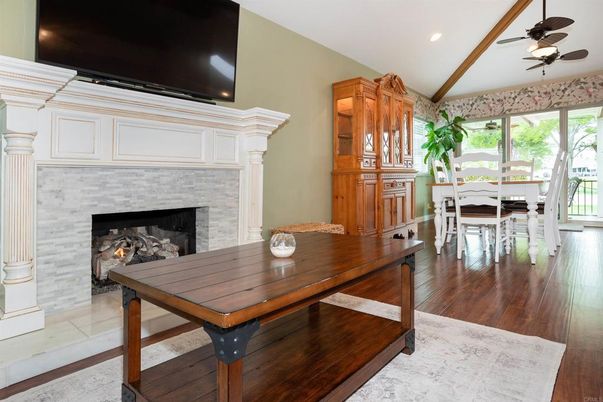 Dining room, Fireplace, Interior, Recessed Lighting, Wood Texture Flooring