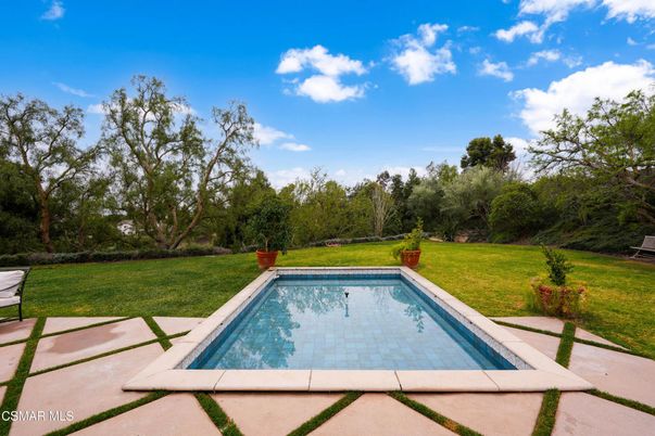 Backyard, Exterior, Pool
