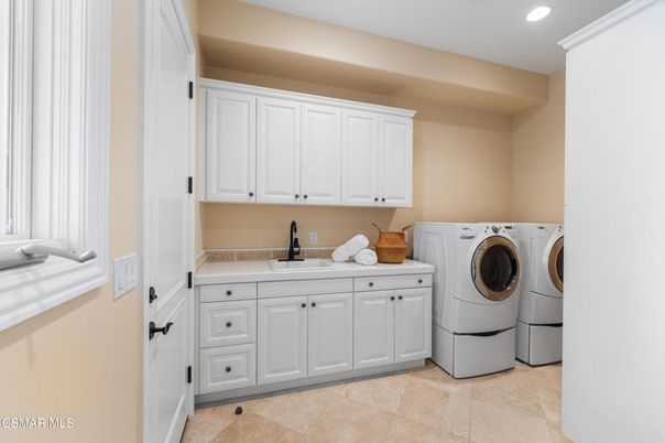 Interior, Recessed Lighting, Washer
