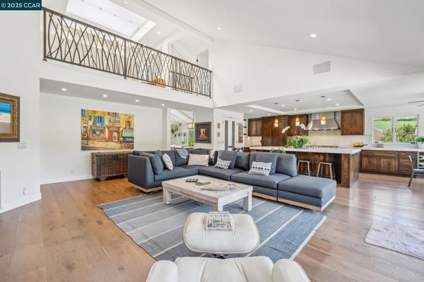 Interior, Kitchen, Living room, Pendant Lights, Recessed Lighting, Wood Texture Flooring