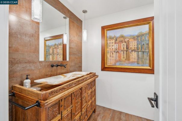 Bathroom, Interior, Pendant Lights, Wood Texture Flooring