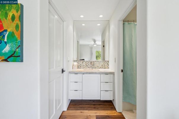 Bathroom, Interior, Recessed Lighting, Wood Texture Flooring
