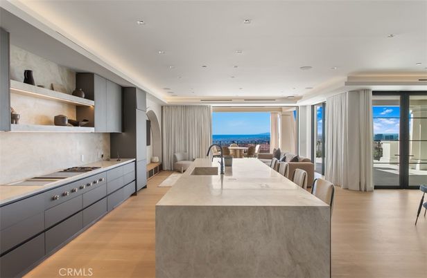 Interior, Kitchen, Recessed Lighting, Water, Wood Texture Flooring