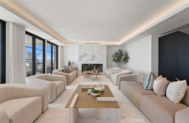 Fireplace, Interior, Living room, Marble Walls, Recessed Lighting