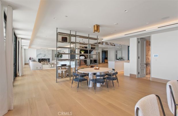 Dining room, Fireplace, Interior, Pendant Lights, Recessed Lighting, Wood Texture Flooring