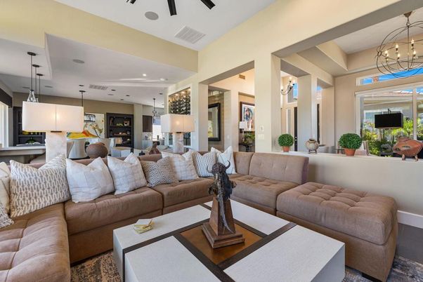 Dining room, Interior, Living room, Pendant Lights, Recessed Lighting