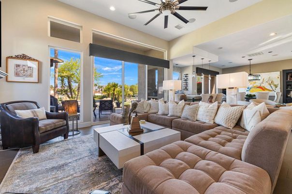 Dining room, Interior, Living room, Pendant Lights, Recessed Lighting
