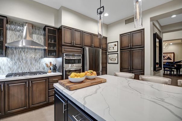 Dining room, Interior, Kitchen, Pendant Lights, Recessed Lighting, Stainless Steel Appliances