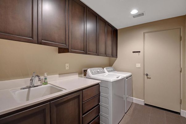 Interior, Recessed Lighting, Washer