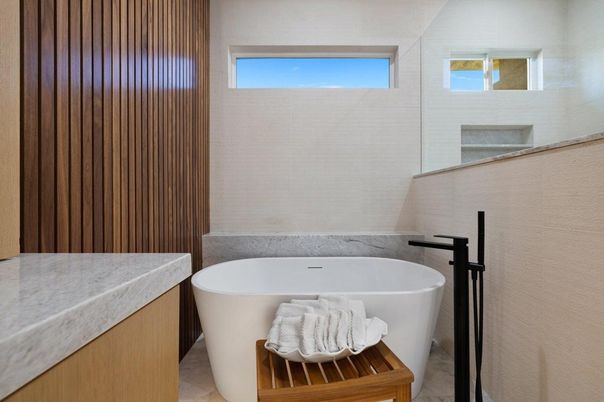 Bathroom, Free Standing Baths, Interior